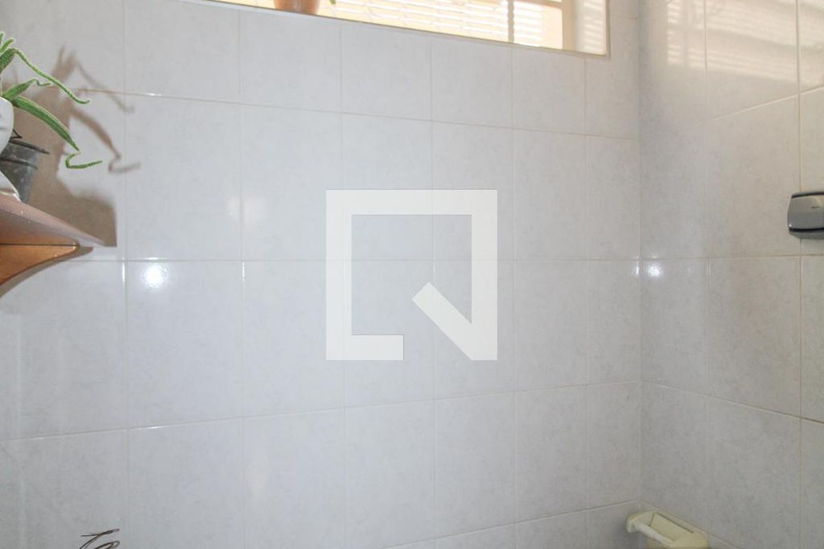 Casa à Venda - Jardim Planalto, 2 Quartos,  367 m2 em , Campinas - sp | SoloBR