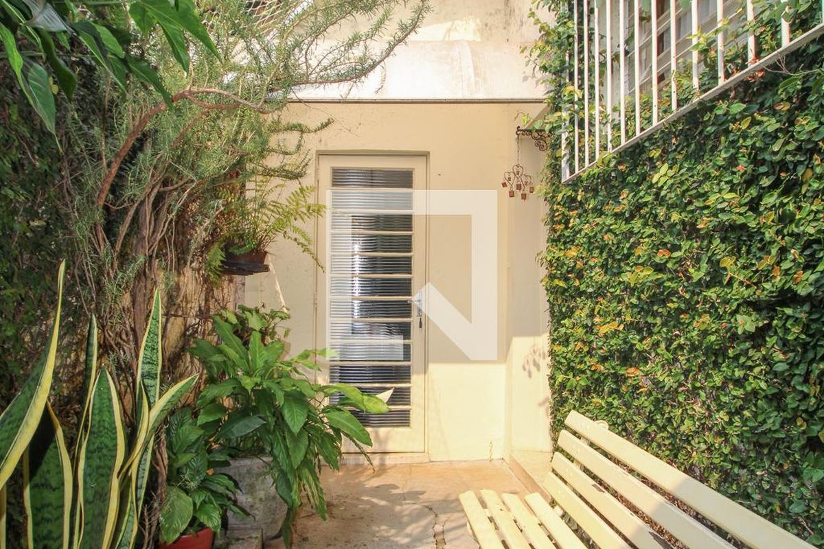 Casa à Venda - Jardim Planalto, 2 Quartos,  367 m2 em , Campinas - sp | SoloBR