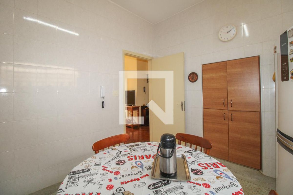 Casa à Venda - Jardim Planalto, 2 Quartos,  367 m2 em , Campinas - sp | SoloBR