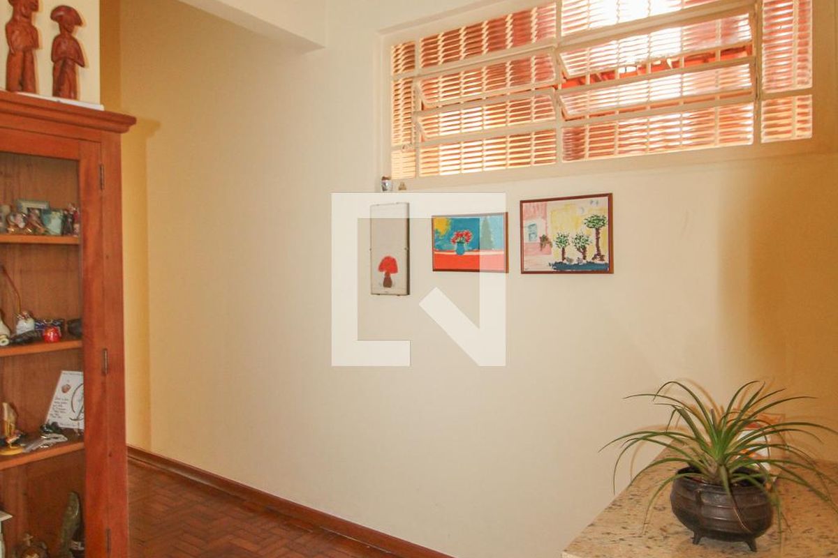 Casa à Venda - Jardim Planalto, 2 Quartos,  367 m2 em , Campinas - sp | SoloBR