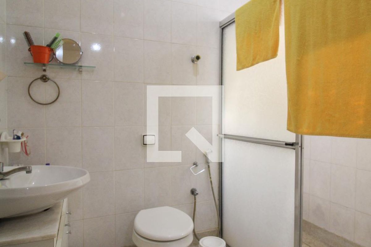 Casa à Venda - Jardim Planalto, 2 Quartos,  367 m2 em , Campinas - sp | SoloBR