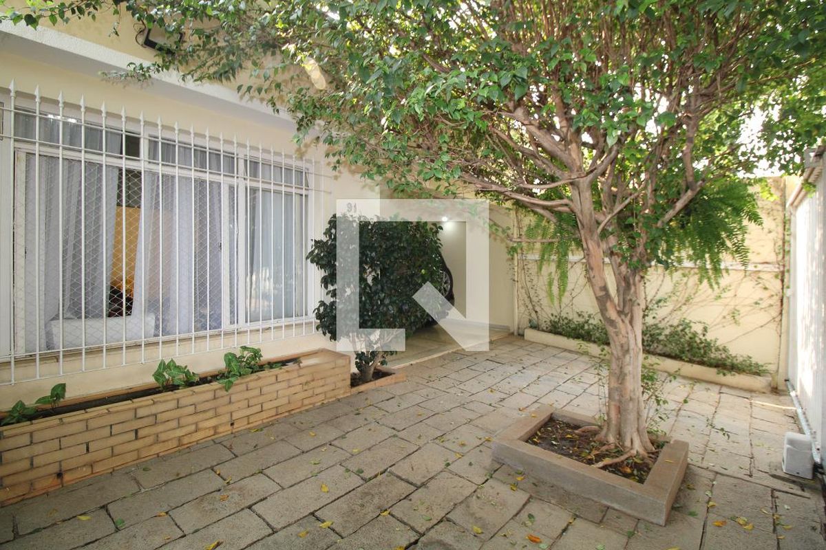 Casa à Venda - Jardim Planalto, 2 Quartos,  367 m2 em , Campinas - sp | SoloBR