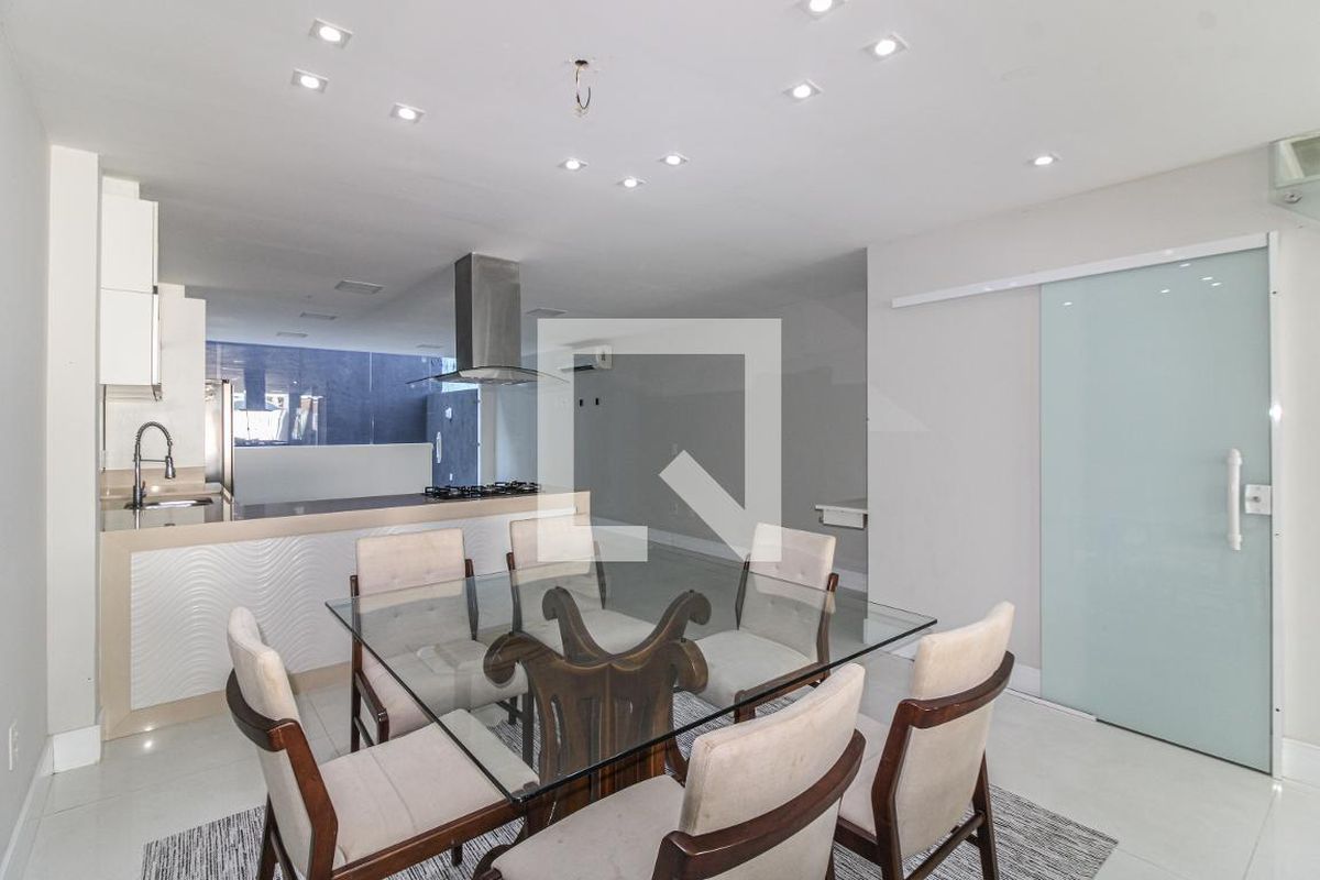 Casa, 2 quartos, 230 m² - Foto 8