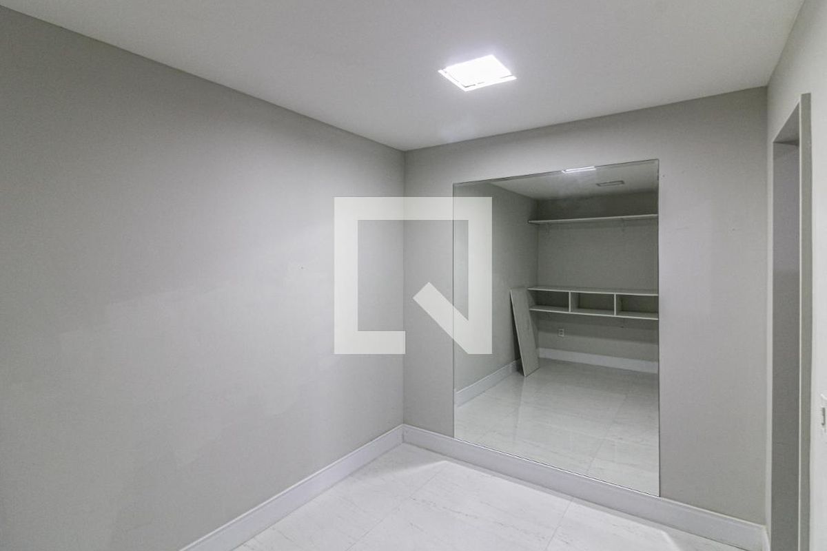 Casa, 2 quartos, 230 m² - Foto 32