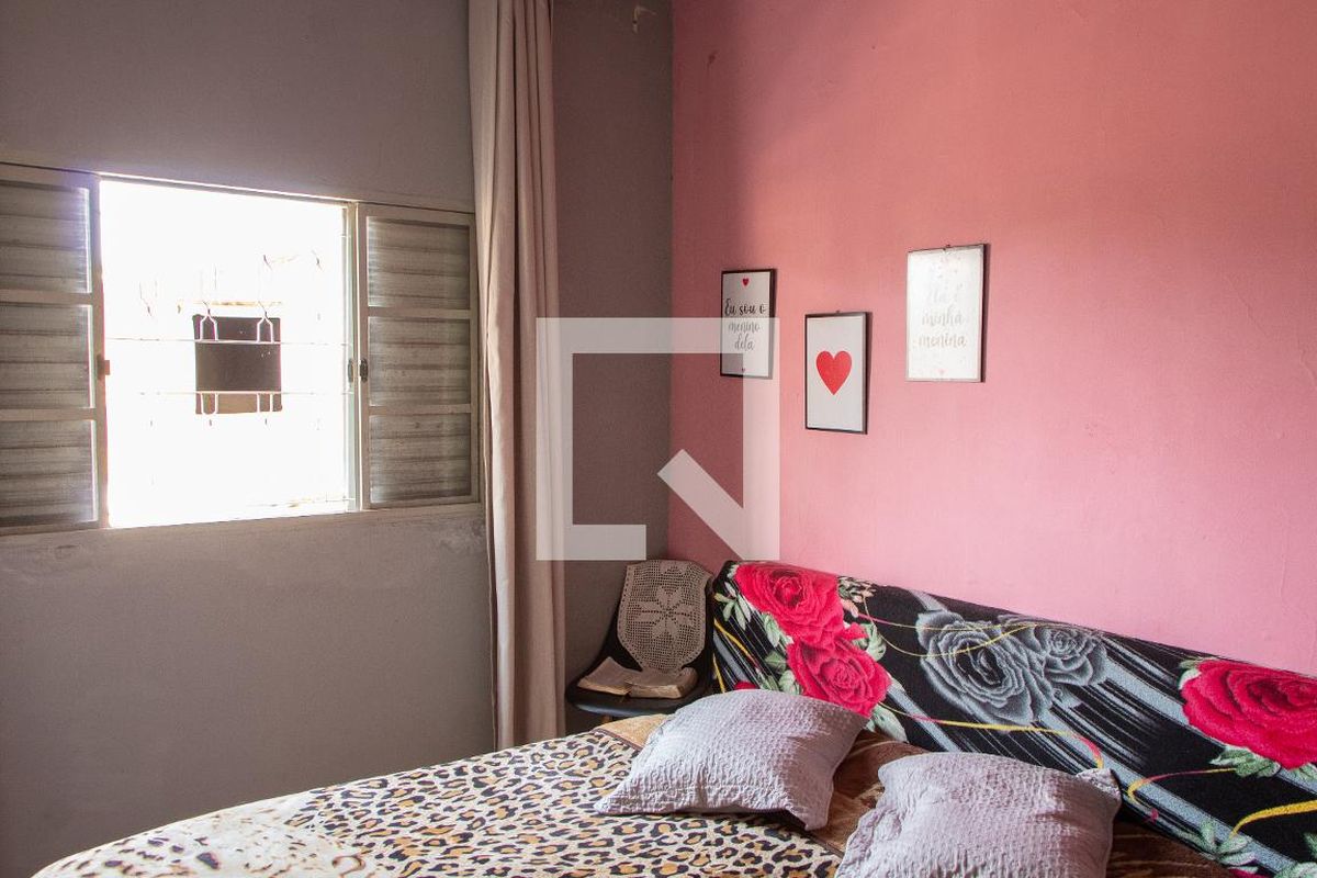 Casa à Venda - Jardim Flamboyant, 3 Quartos,  127 m2 em , Campinas - sp | SoloBR