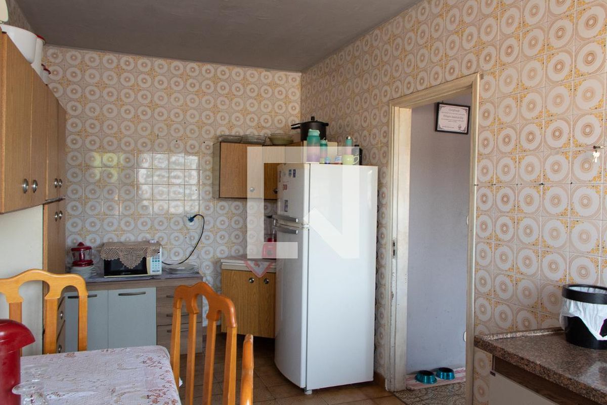 Casa à Venda - Jardim Flamboyant, 3 Quartos,  127 m2 em , Campinas - sp | SoloBR