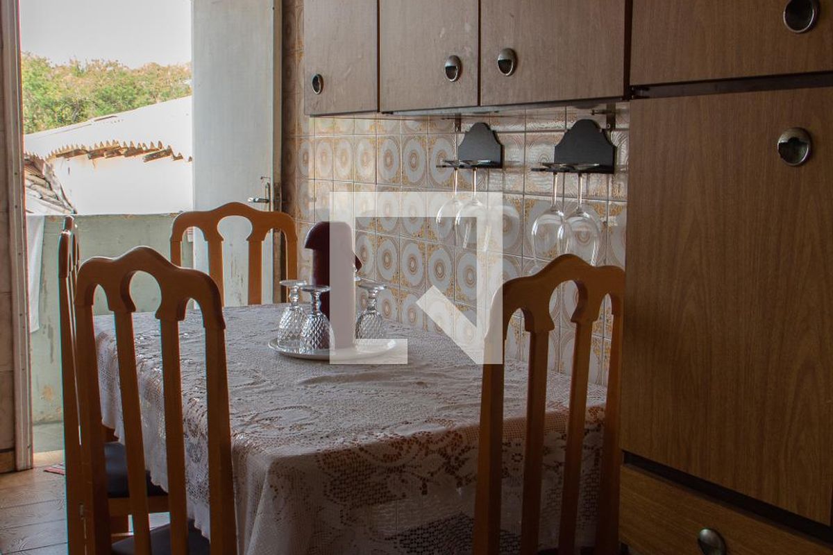 Casa à Venda - Jardim Flamboyant, 3 Quartos,  127 m2 em , Campinas - sp | SoloBR