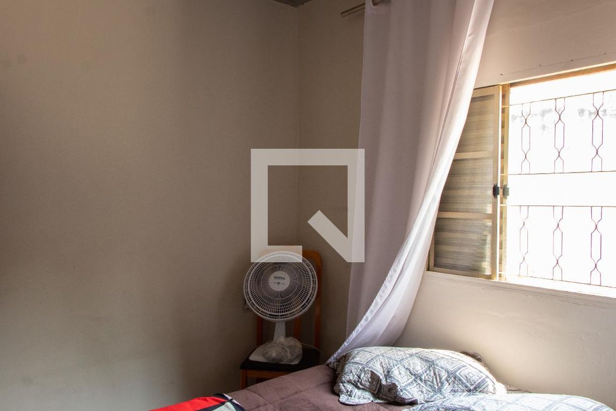 Casa à Venda - Jardim Flamboyant, 3 Quartos,  127 m2 em , Campinas - sp | SoloBR