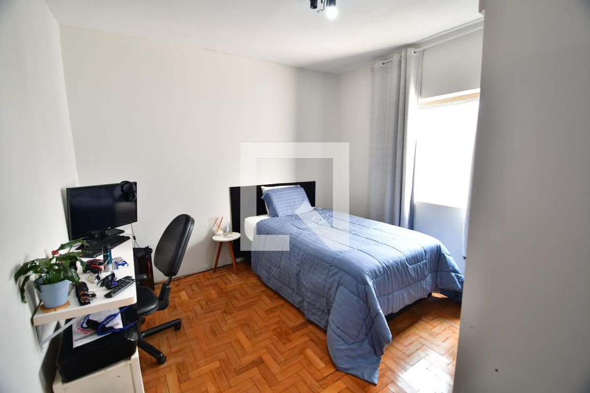 Casa à Venda - Jardim Flamboyant, 4 Quartos,  273 m2 em , Campinas - sp | SoloBR