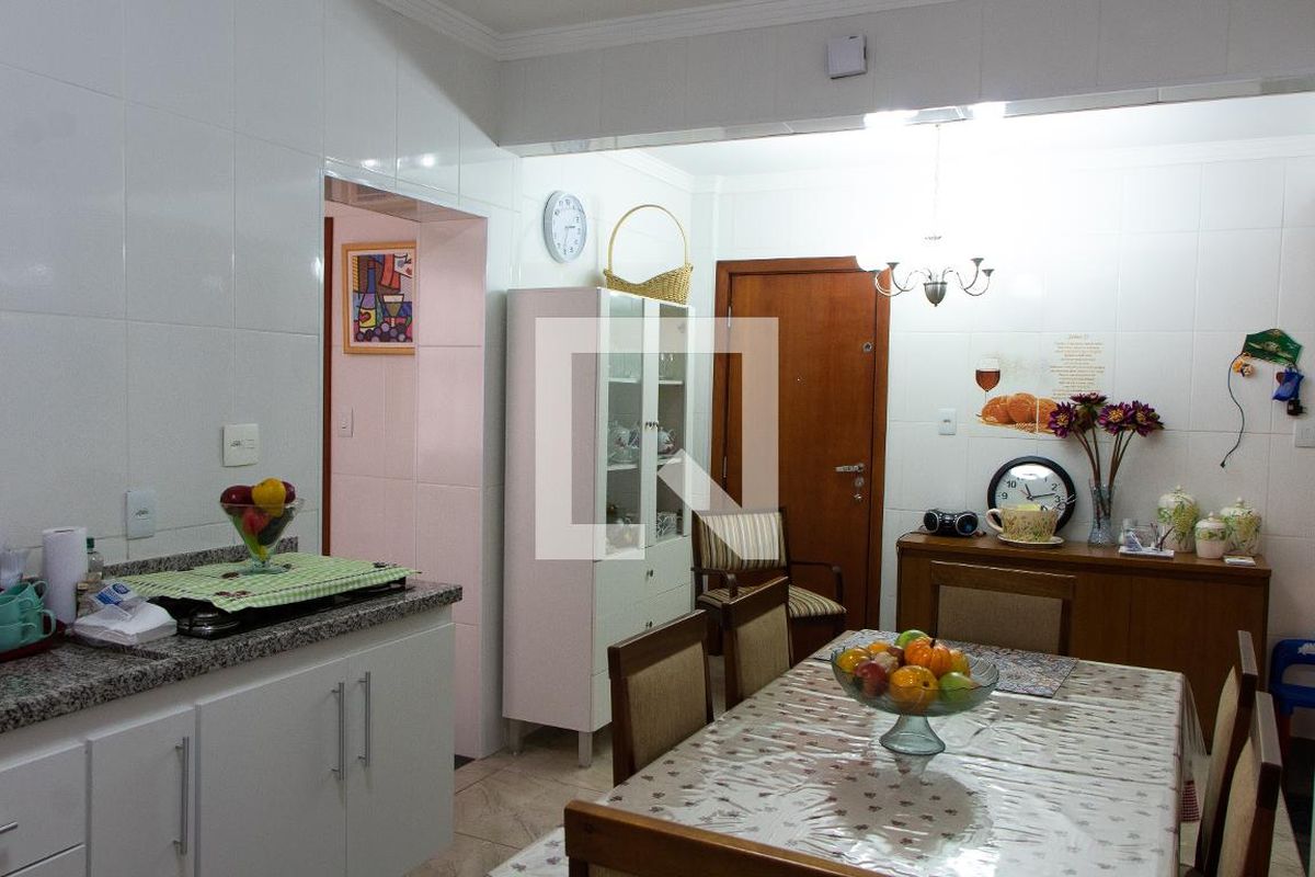 Apartamento à Venda - Centro, 3 Quartos,  156 m2 em , Campinas - sp | SoloBR