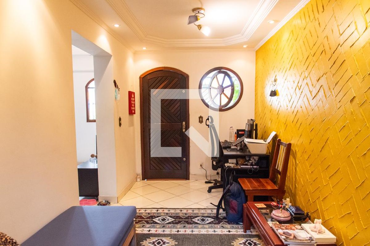 Casa, 3 quartos, 237 m² - Foto 10