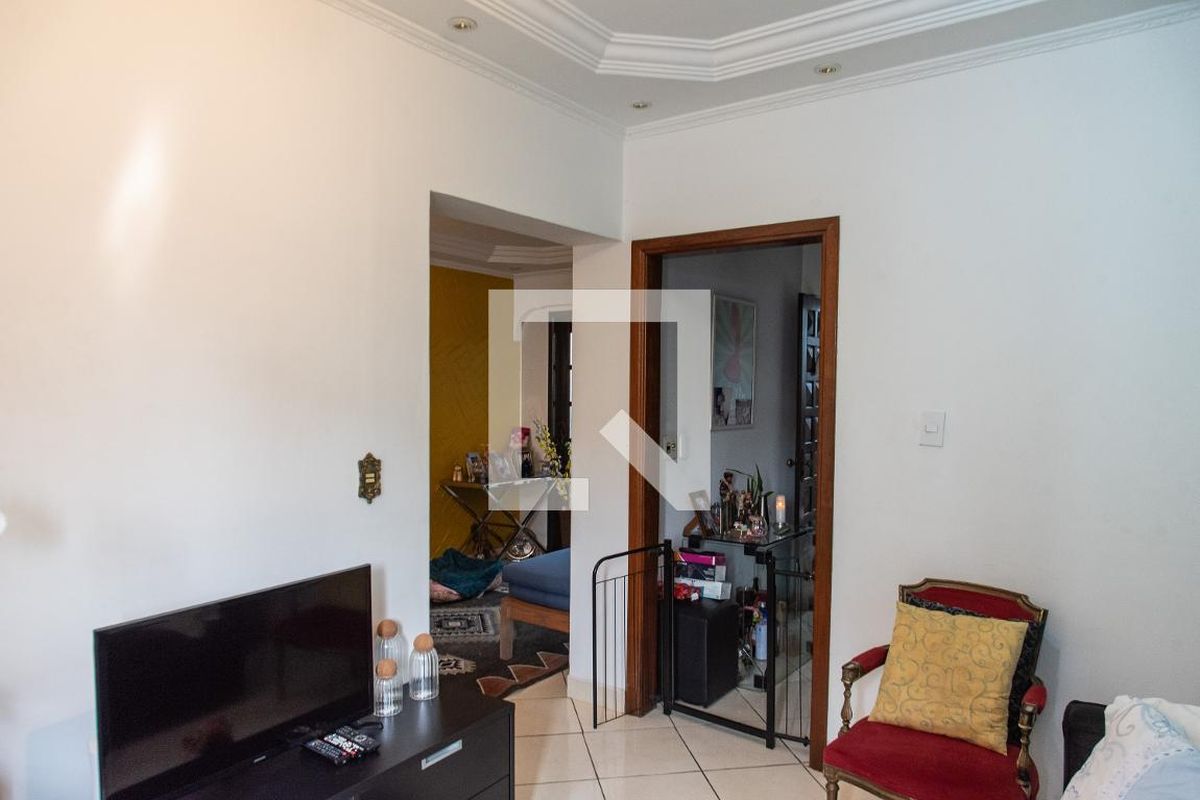 Casa, 3 quartos, 237 m² - Foto 4