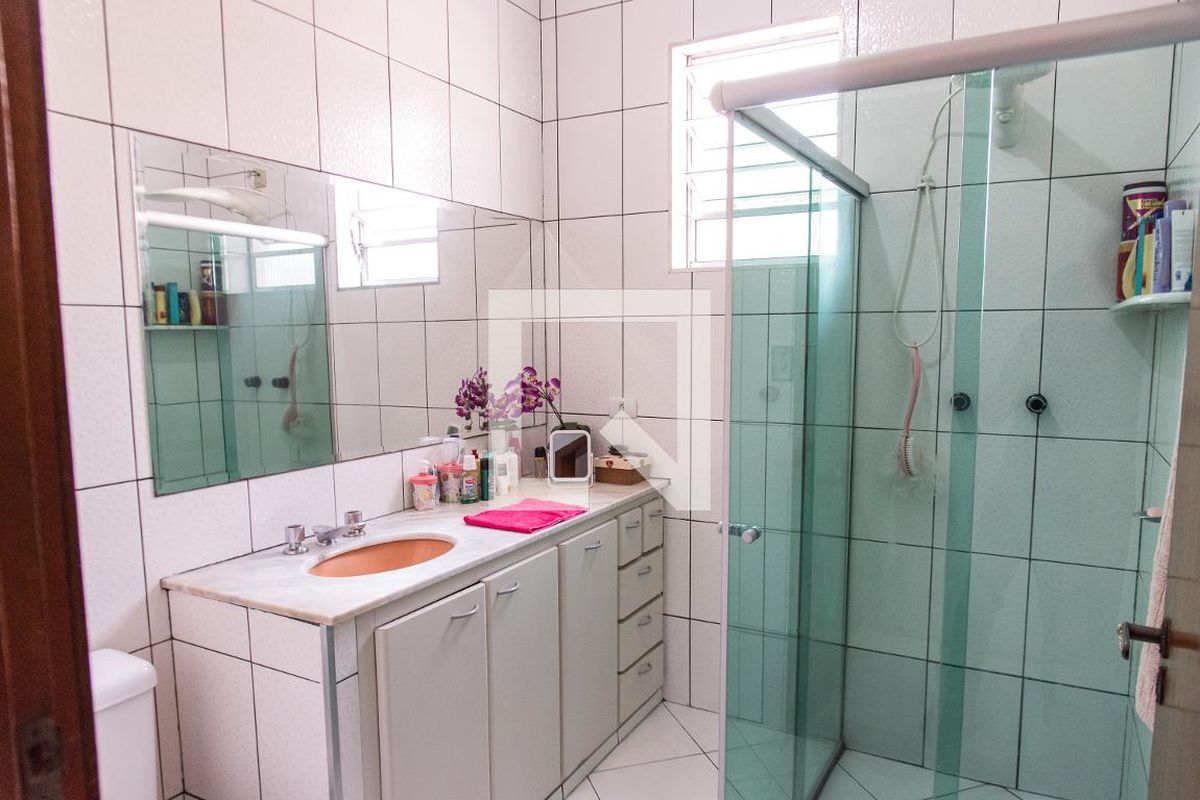Casa, 3 quartos, 237 m² - Foto 70