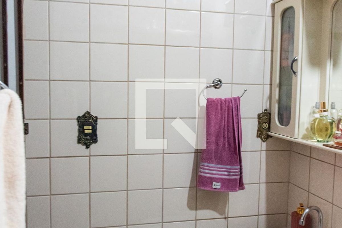 Casa, 3 quartos, 237 m² - Foto 82