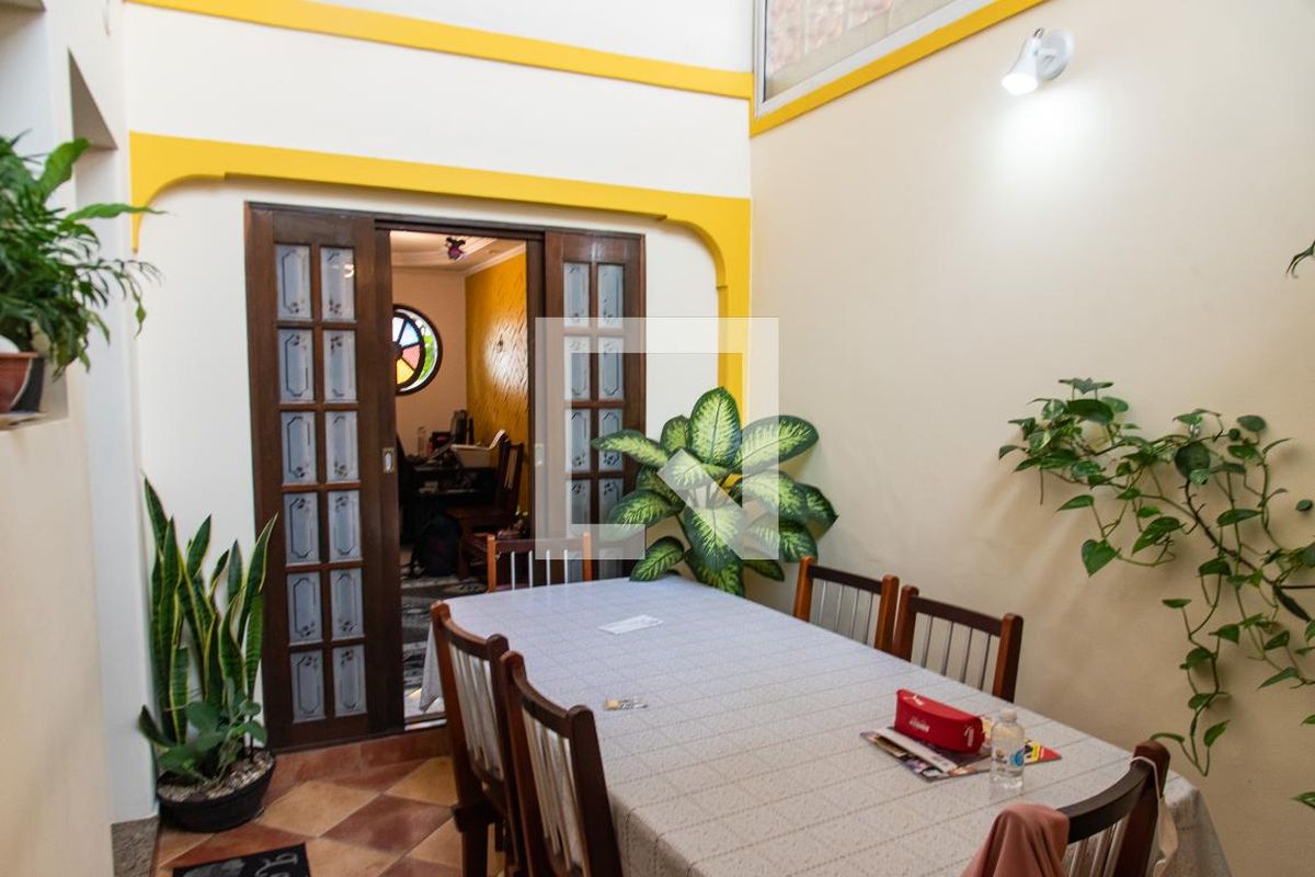 Casa, 3 quartos, 237 m² - Foto 20