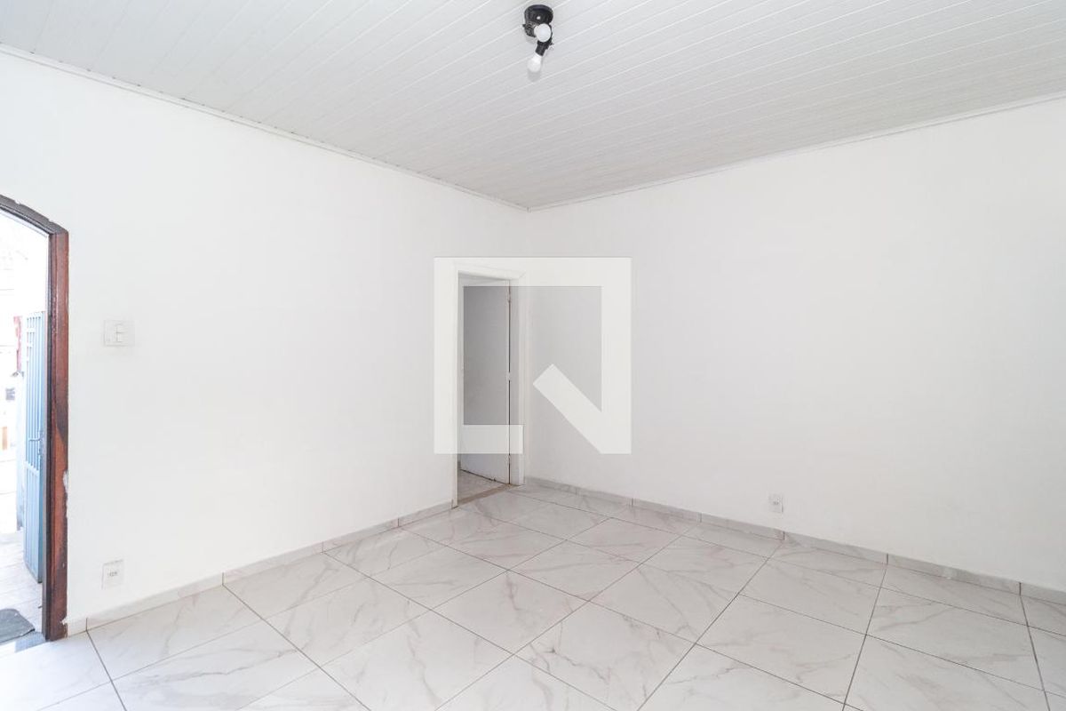 Casa, 2 quartos, 175 m² - Foto 8