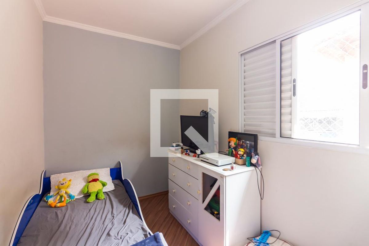 Casa, 4 quartos, 240 m² - Foto 34