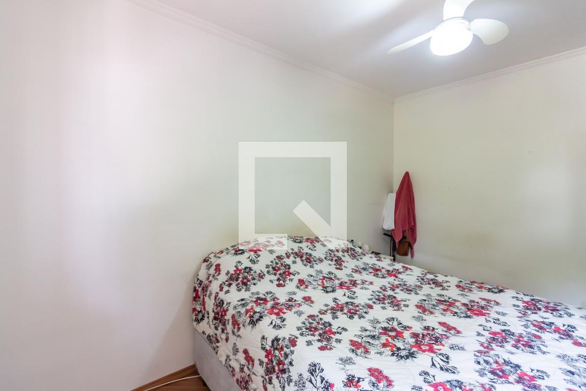 Casa, 4 quartos, 240 m² - Foto 46