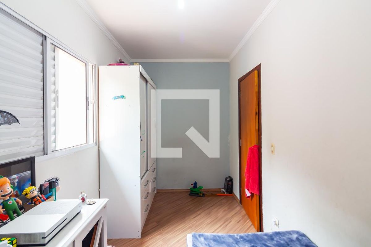 Casa, 4 quartos, 240 m² - Foto 38