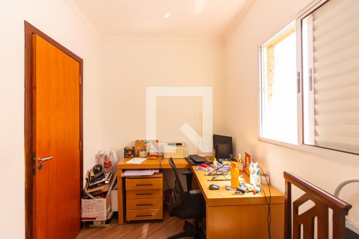 Casa, 4 quartos, 240 m² - Foto 32