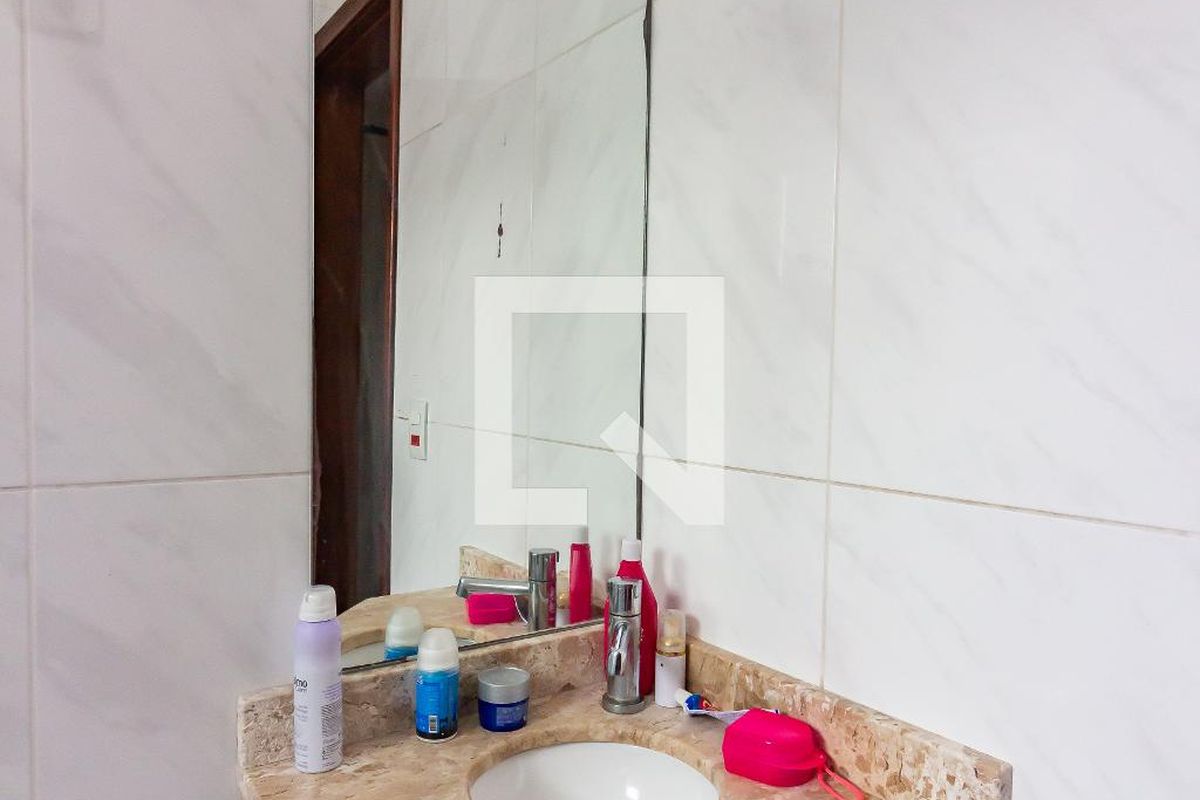 Casa, 4 quartos, 240 m² - Foto 68
