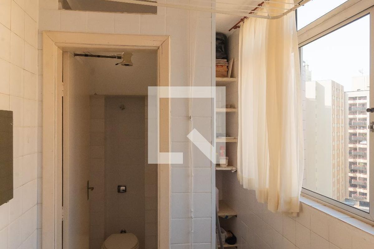 Apartamento à Venda - Centro, 3 Quartos,  131 m2 em , Campinas - sp | SoloBR