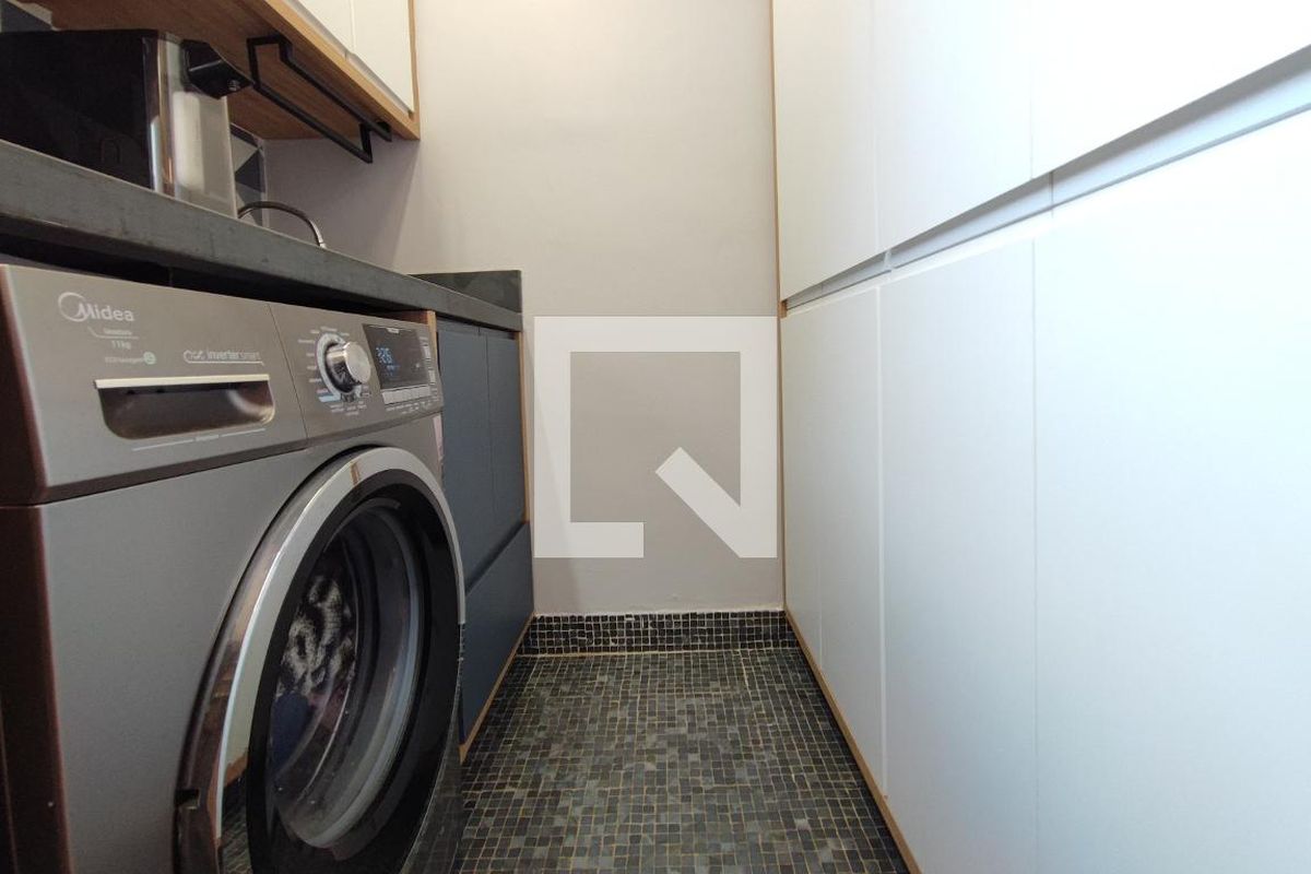 Apartamento à Venda - Cambuí, 2 Quartos,  77 m2 em , Campinas - sp | SoloBR