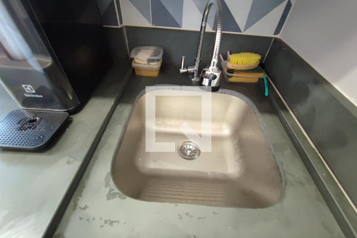 Apartamento à Venda - Cambuí, 2 Quartos,  77 m2 em , Campinas - sp | SoloBR