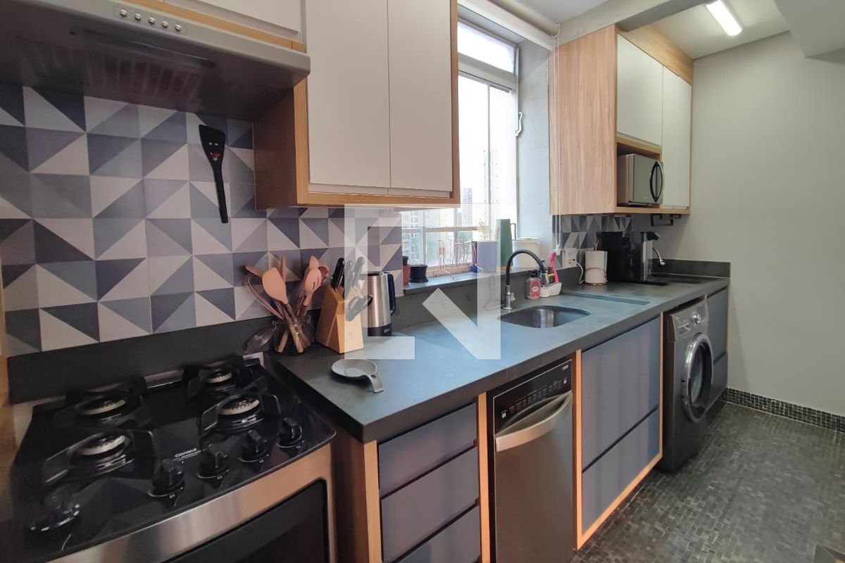 Apartamento à Venda - Cambuí, 2 Quartos,  77 m2 em , Campinas - sp | SoloBR
