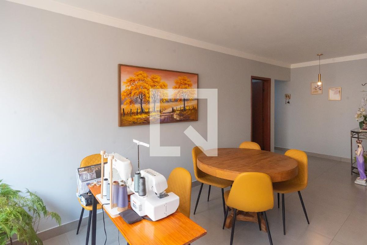 Apartamento à Venda - Centro, 3 Quartos,  177 m2 em , Campinas - sp | SoloBR