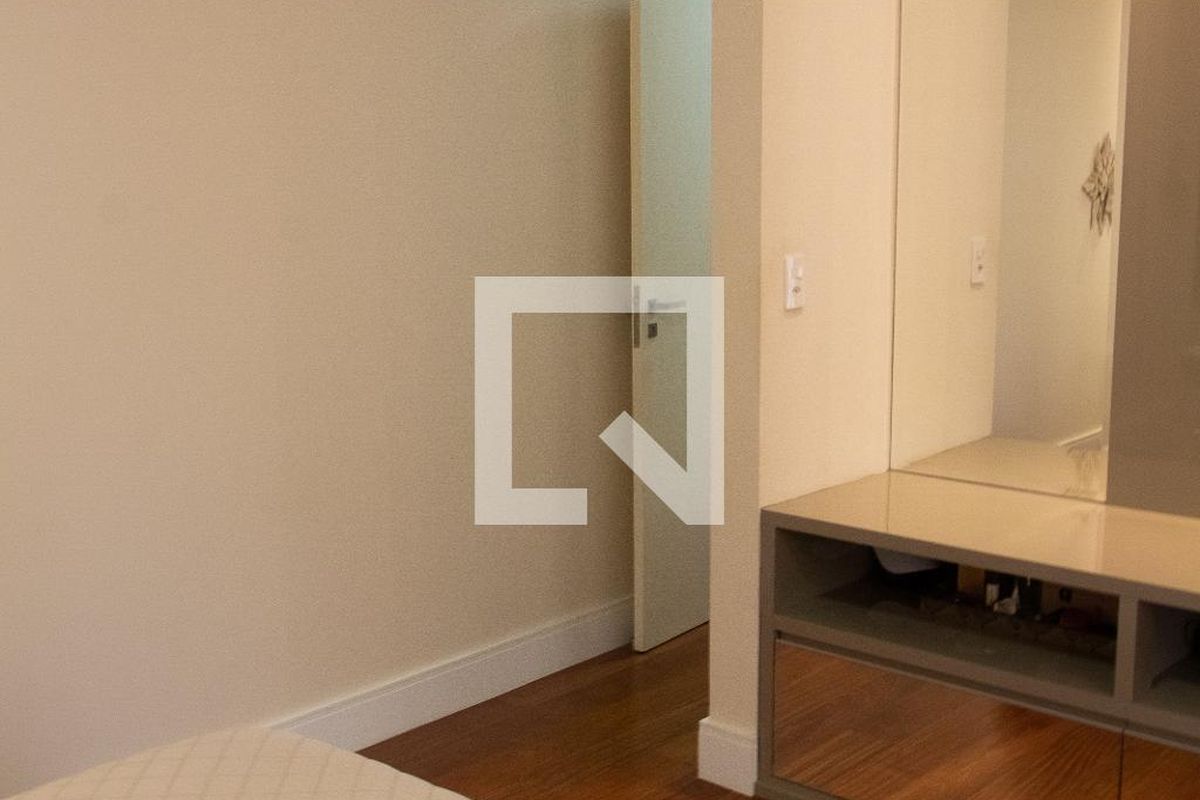 Casa à Venda - Lot. Alphaville Campinas, 4 Quartos,  384 m2 em , Campinas - sp | SoloBR