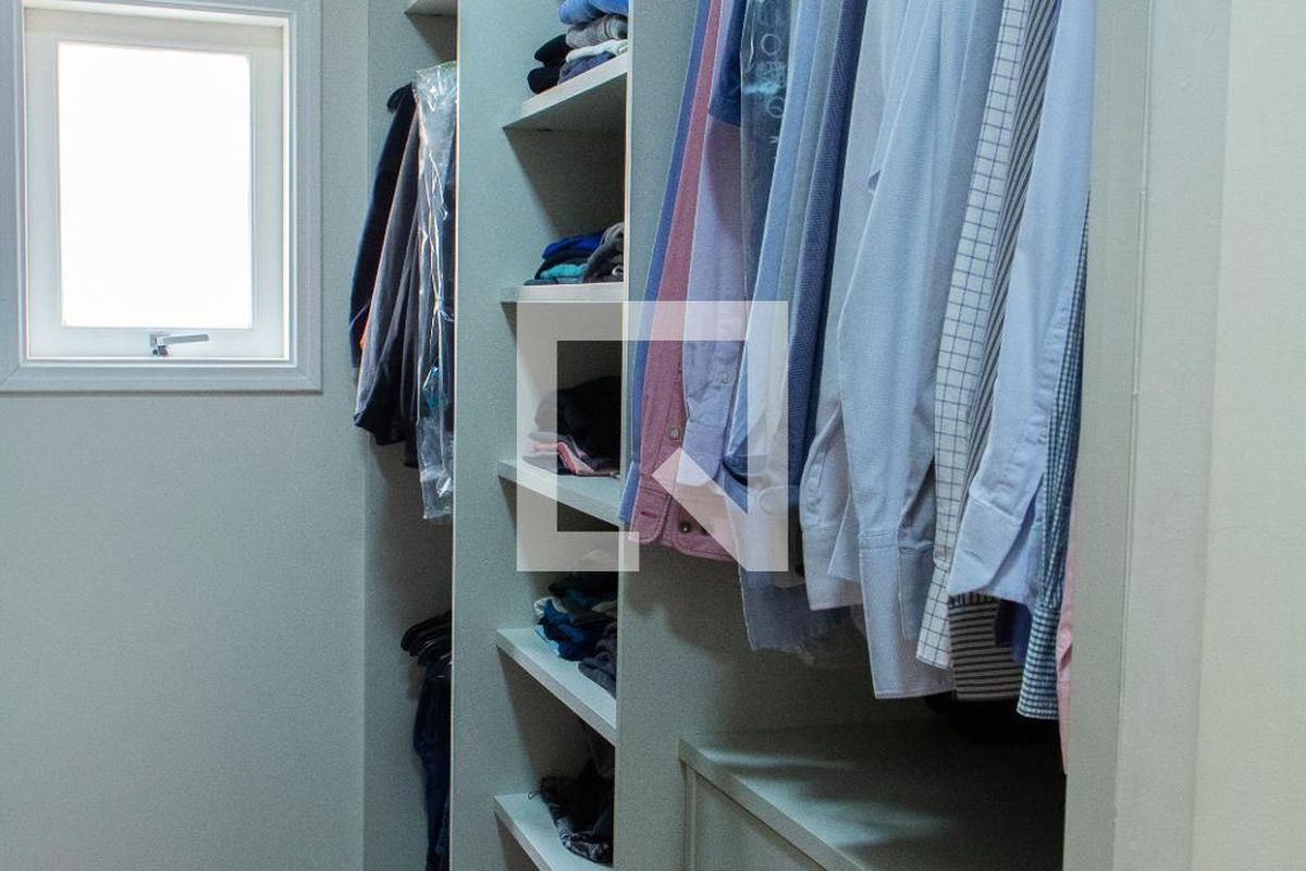 Casa à Venda - Lot. Alphaville Campinas, 4 Quartos,  384 m2 em , Campinas - sp | SoloBR