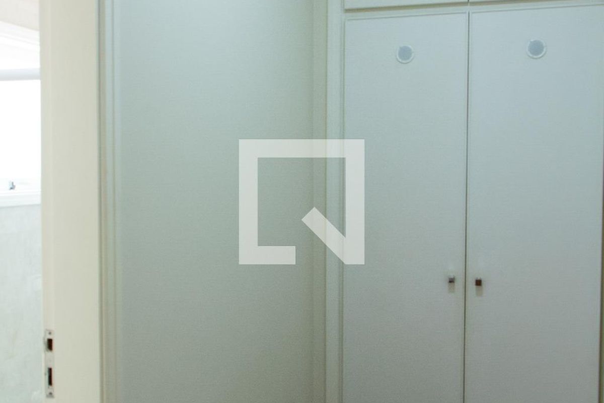 Casa à Venda - Lot. Alphaville Campinas, 4 Quartos,  384 m2 em , Campinas - sp | SoloBR