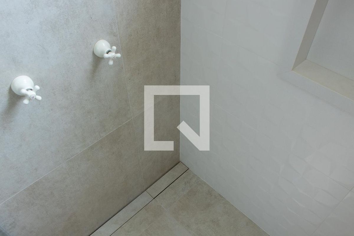 Casa à Venda - Lot. Alphaville Campinas, 4 Quartos,  384 m2 em , Campinas - sp | SoloBR