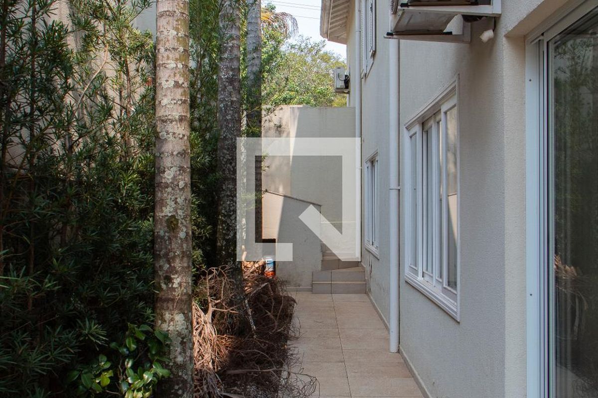 Casa à Venda - Lot. Alphaville Campinas, 4 Quartos,  384 m2 em , Campinas - sp | SoloBR