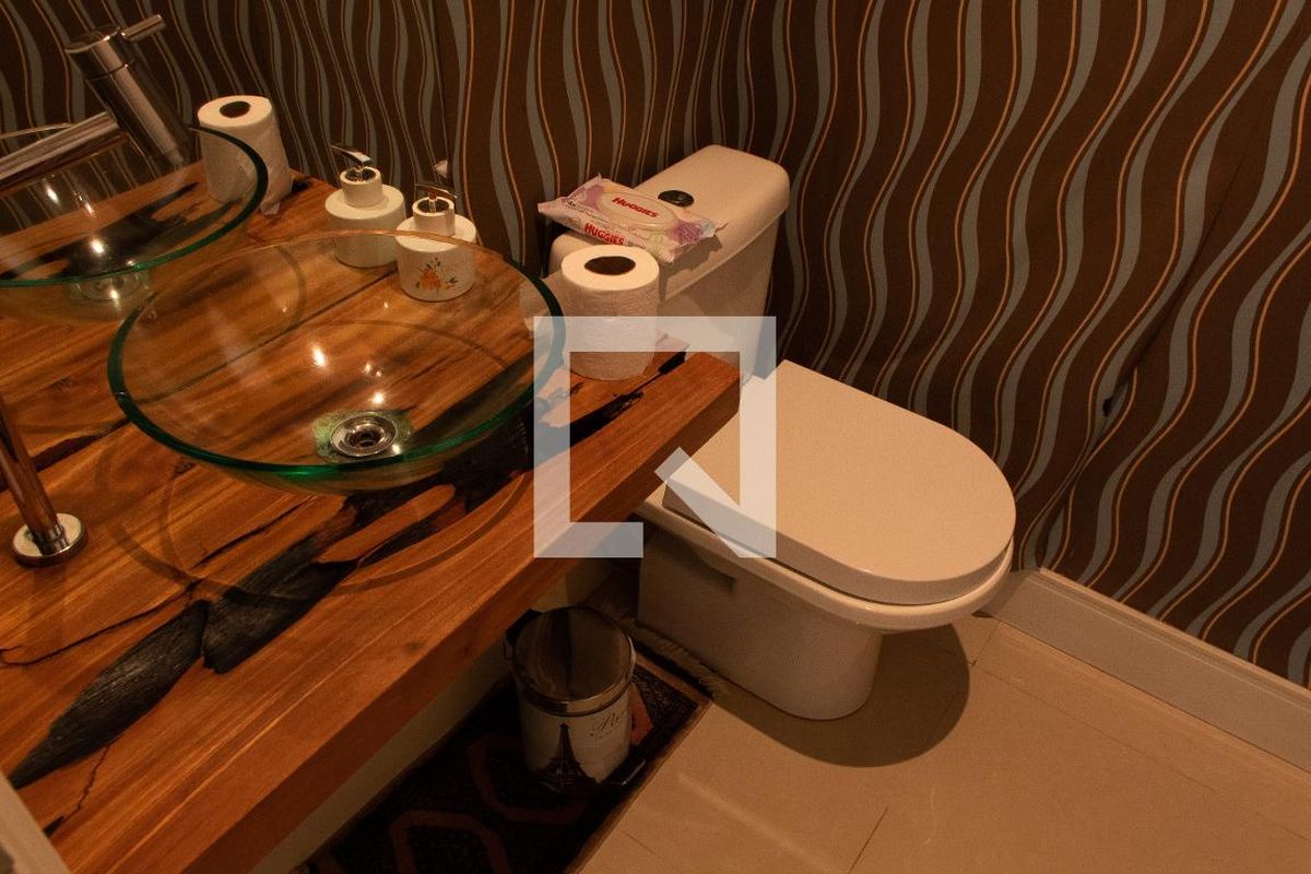 Casa à Venda - Lot. Alphaville Campinas, 4 Quartos,  384 m2 em , Campinas - sp | SoloBR