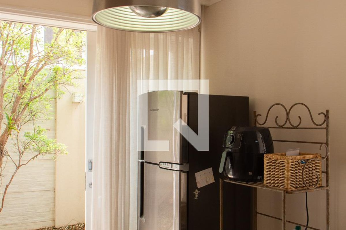 Casa à Venda - Lot. Alphaville Campinas, 4 Quartos,  384 m2 em , Campinas - sp | SoloBR
