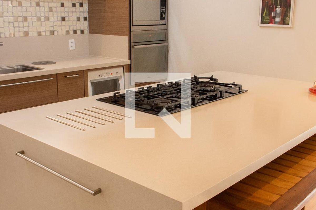 Casa à Venda - Lot. Alphaville Campinas, 4 Quartos,  384 m2 em , Campinas - sp | SoloBR