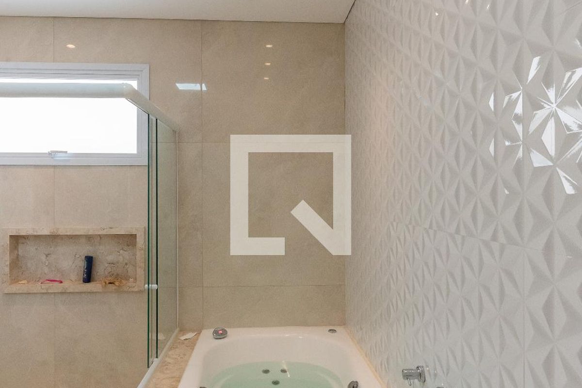 Casa à Venda - Swiss Park, 4 Quartos,  360 m2 em , Campinas - sp | SoloBR