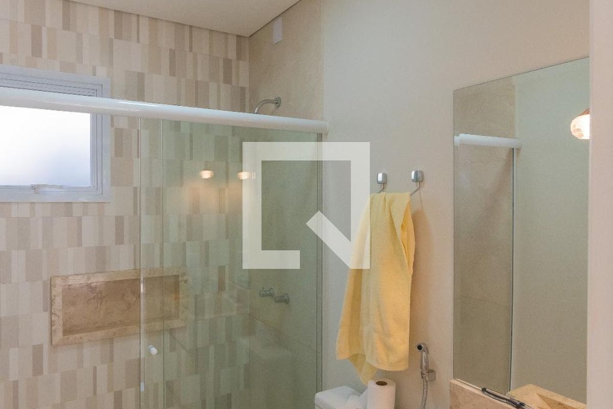 Casa à Venda - Swiss Park, 4 Quartos,  360 m2 em , Campinas - sp | SoloBR