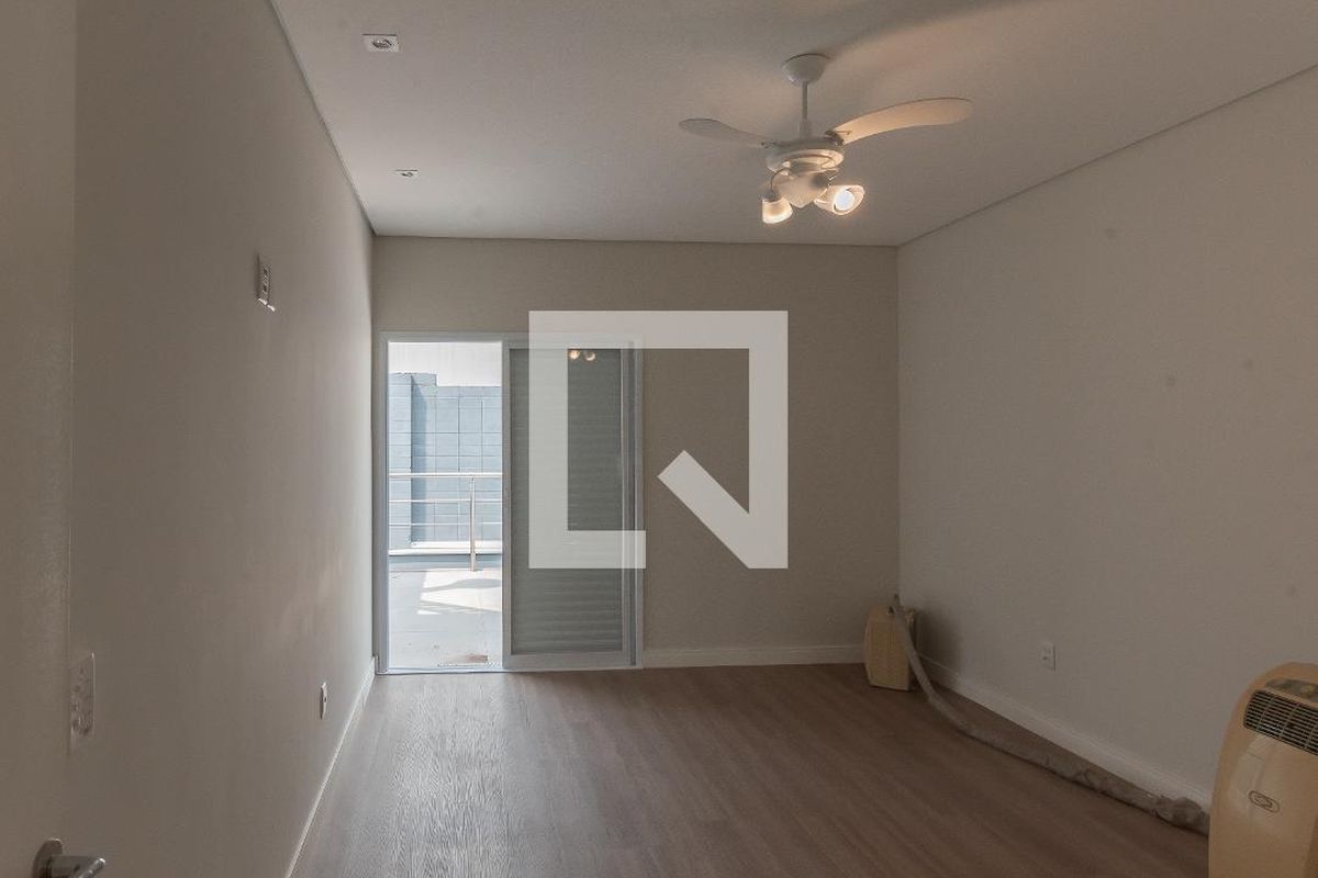 Casa à Venda - Swiss Park, 4 Quartos,  360 m2 em , Campinas - sp | SoloBR