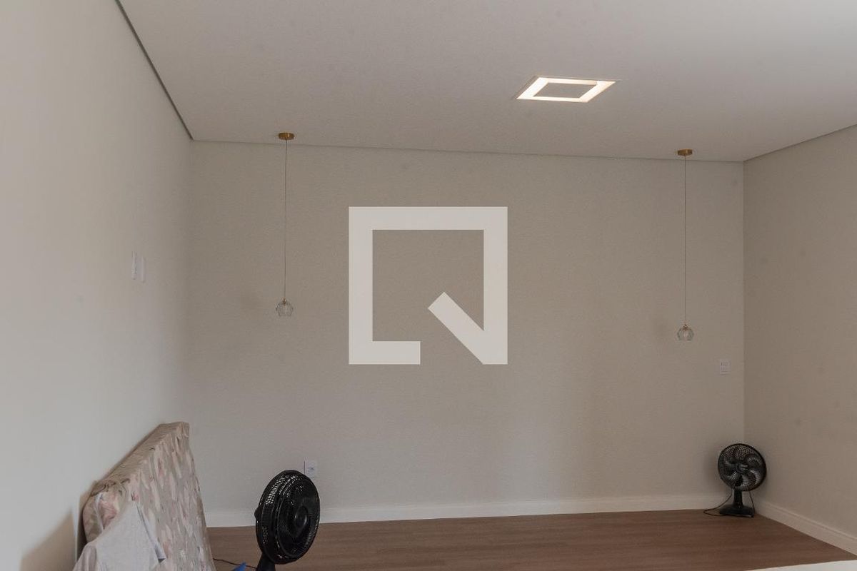 Casa à Venda - Swiss Park, 4 Quartos,  360 m2 em , Campinas - sp | SoloBR