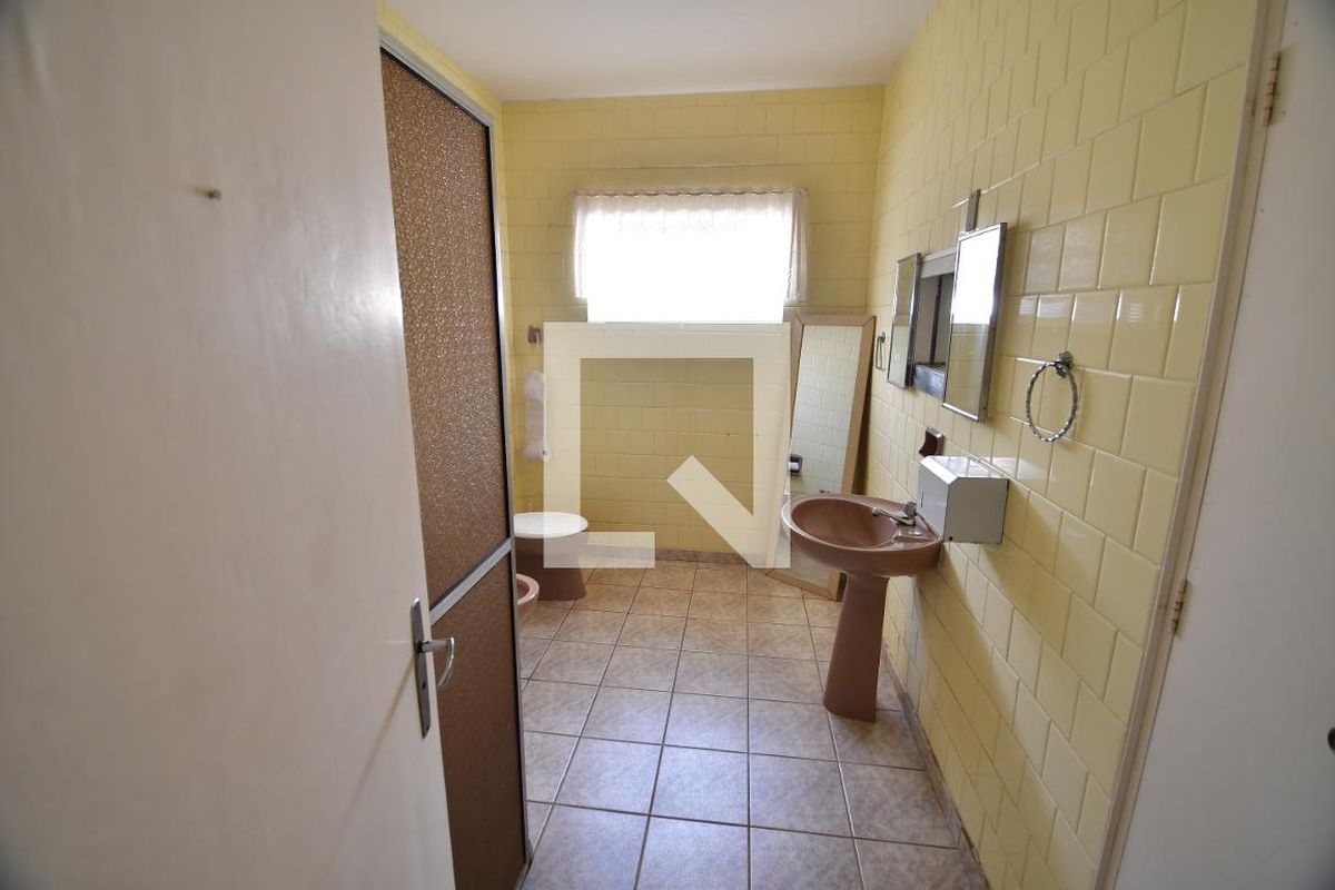 Casa à Venda - Taquaral, 6 Quartos,  450 m2 em , Campinas - sp | SoloBR