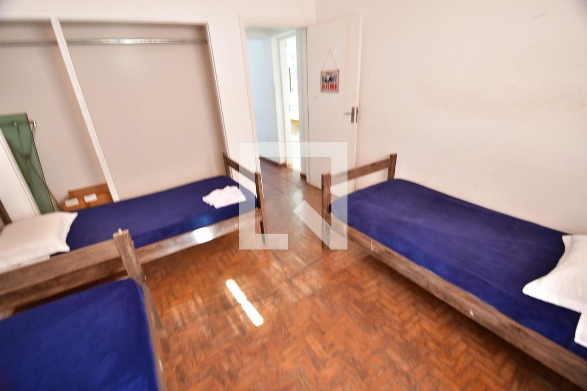 Casa à Venda - Taquaral, 6 Quartos,  450 m2 em , Campinas - sp | SoloBR