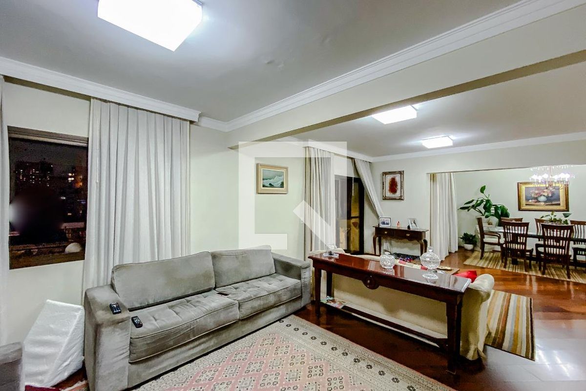 Apartamento, 3 quartos, 164 m² - Foto 1