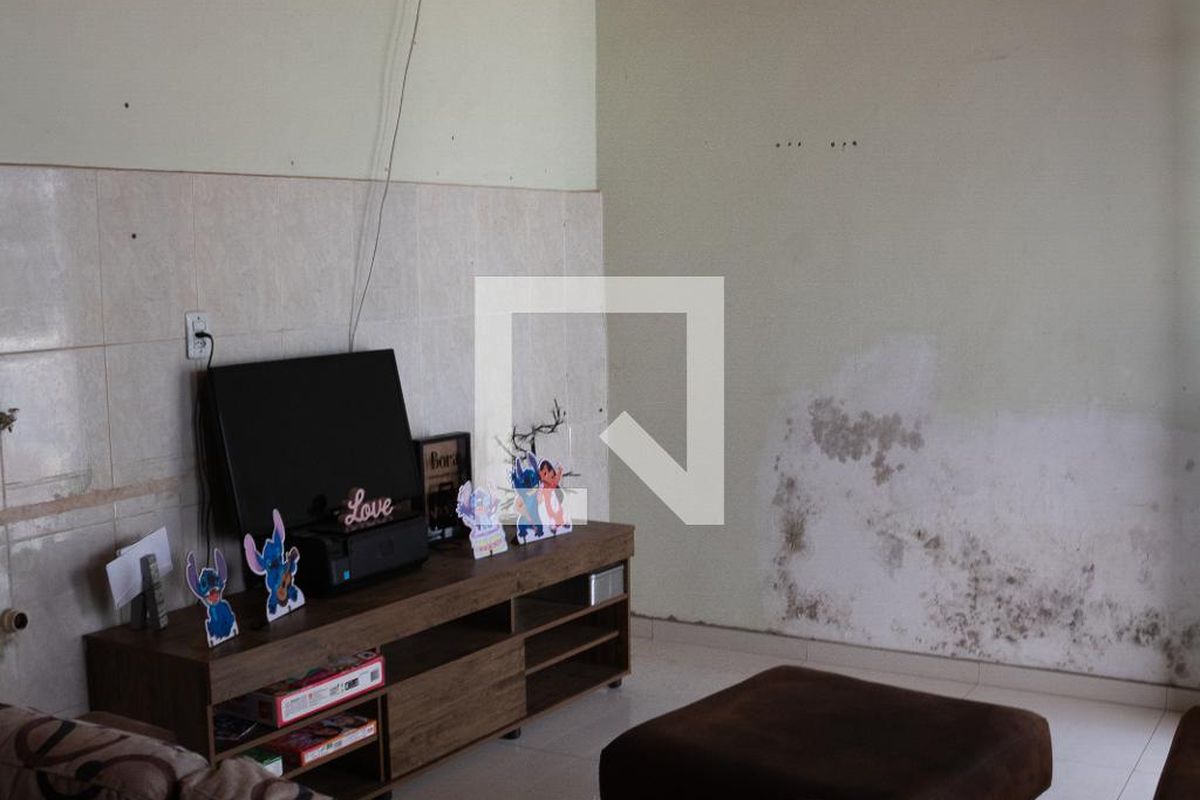 Casa à Venda - Jardim Santana, 3 Quartos,  100 m2 em , Campinas - sp | SoloBR