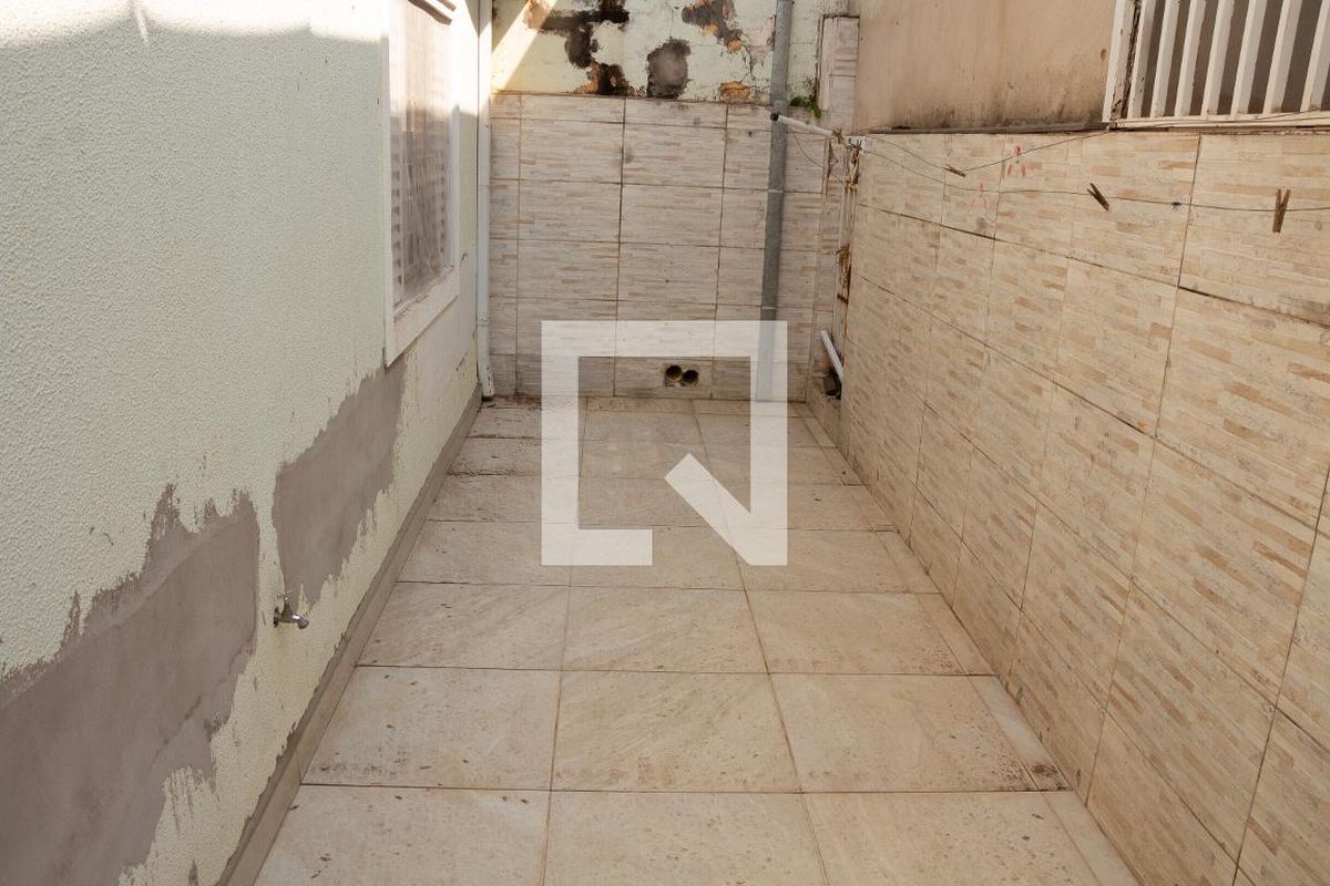 Casa à Venda - Jardim Santana, 3 Quartos,  100 m2 em , Campinas - sp | SoloBR