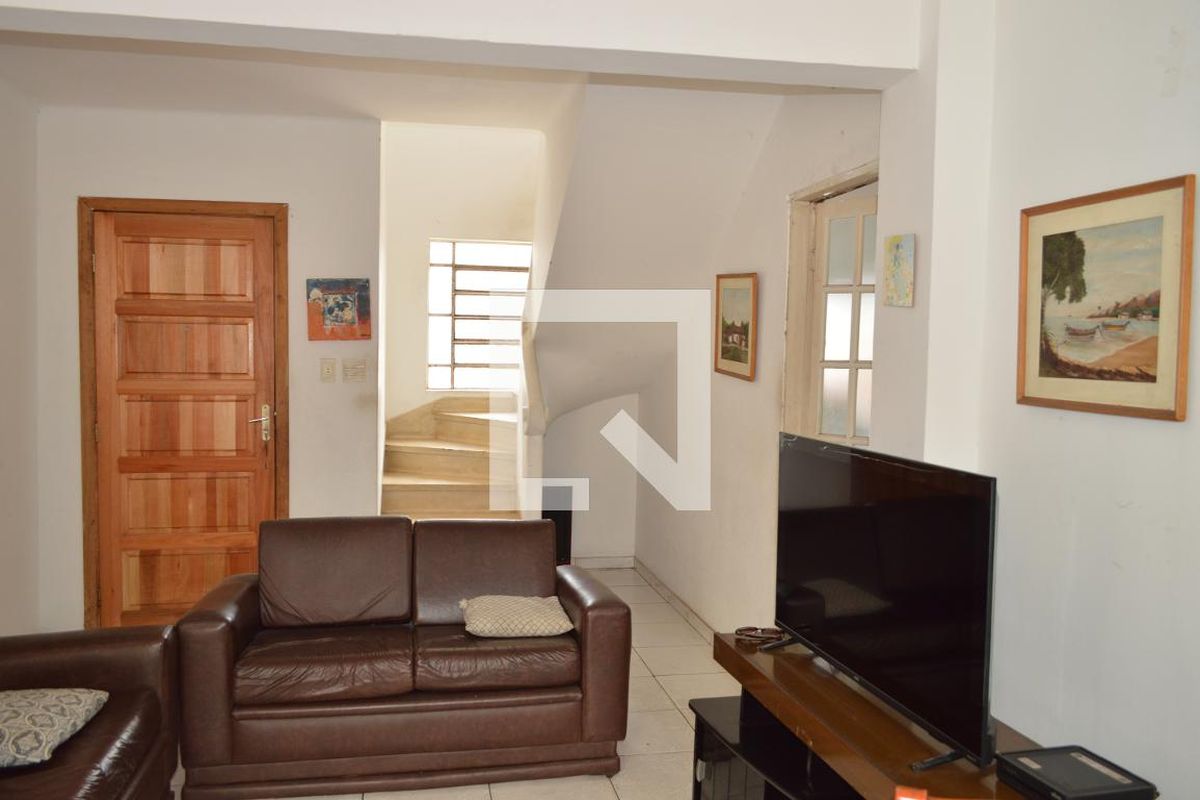 Casa, 3 quartos, 90 m² - Foto 2