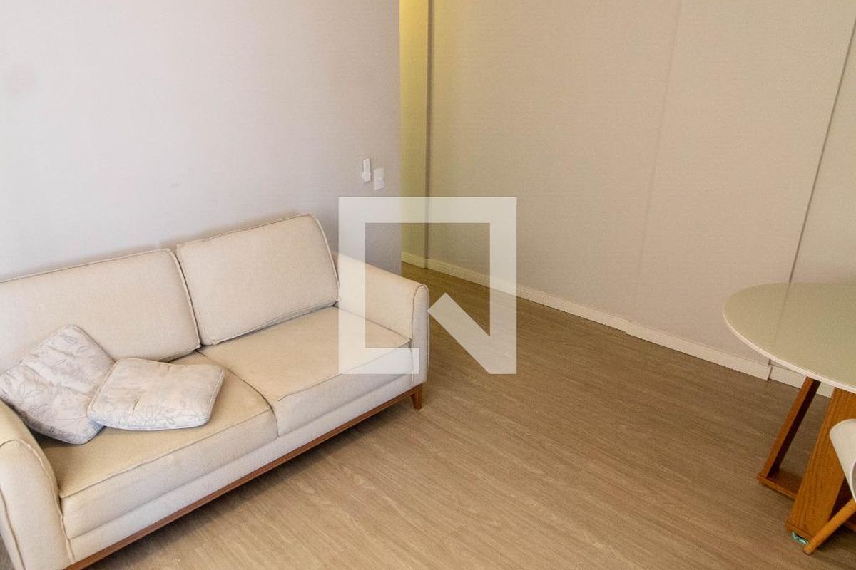 Apartamento à Venda - Cambuí, 1 Quarto,  57 m2 em , Campinas - sp | SoloBR