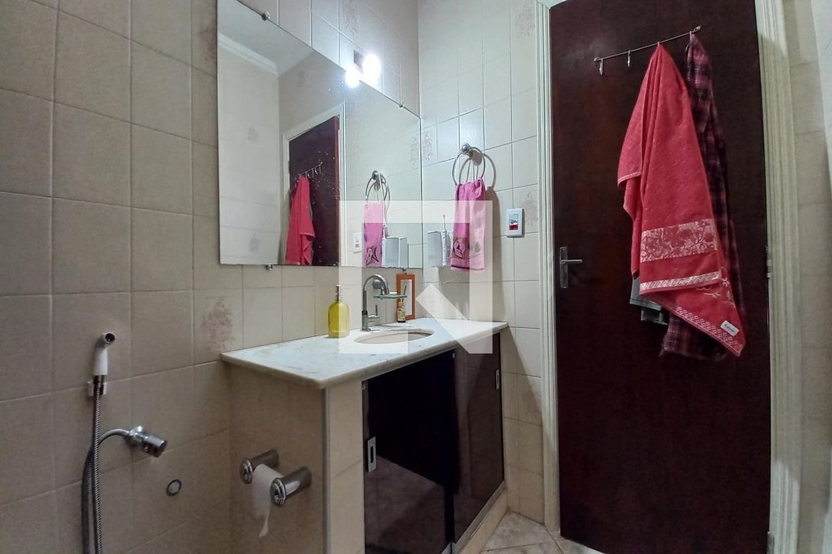 Casa à Venda - Parque Prado, 3 Quartos,  250 m2 em , Campinas - sp | SoloBR